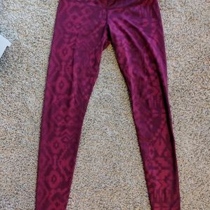 DARK PINK PATTERNED OLD NAVY LEGGINGS | SIZE SM